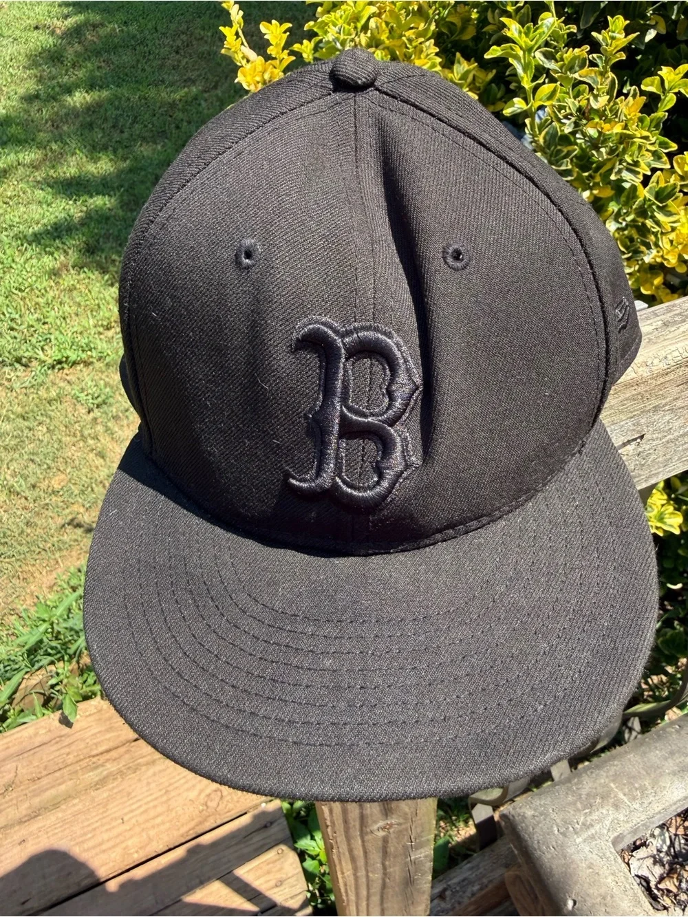 Men's Black Baseball Cap with Raised 'B' Embroidery size 7 3/4 Blackout Baseball